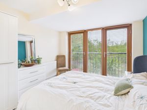 Photo 9- click for photo gallery